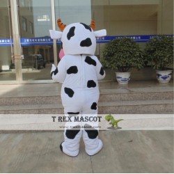 Hot Farm Dairy Cow Mascot Costume Cartoon